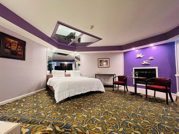 Imagen de la habitación del Hotel Inn of the Dove - Luxury Romantic Suites with Jacuzzi and Fireplace at Harrisburg-Hershey. Foto 7