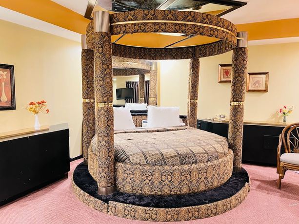 Imagen de la habitación del Hotel Inn of the Dove - Luxury Romantic Suites with Jacuzzi and Fireplace at Harrisburg-Hershey. Foto 10