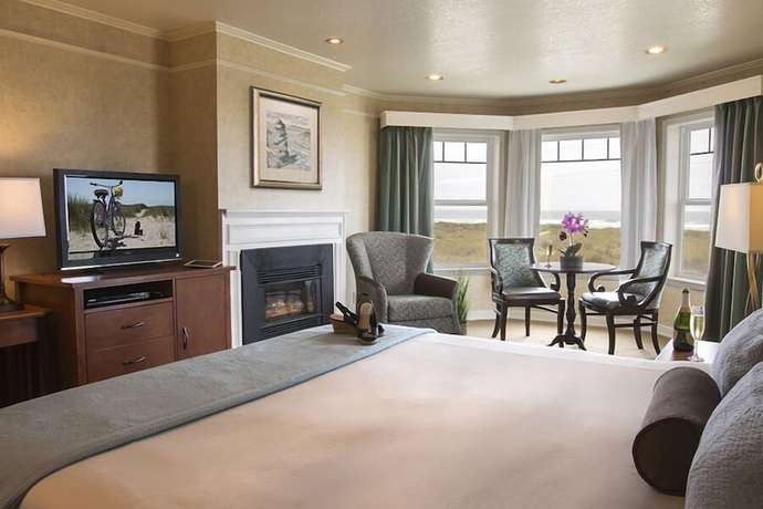 Imagen general del Hotel Inn of the Four Winds Oceanfront Seaside. Foto 6