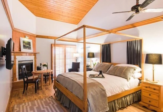 Imagen de la habitación del Hotel Inn on Summer Hill. Foto 13