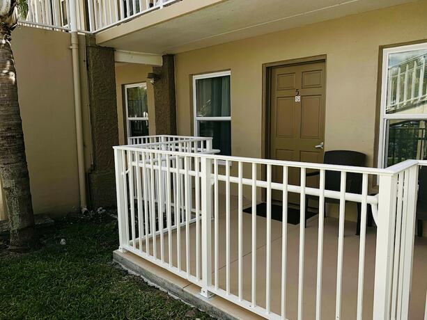 Imagen de la habitación del Hotel Inn on the Gulf. Foto 19