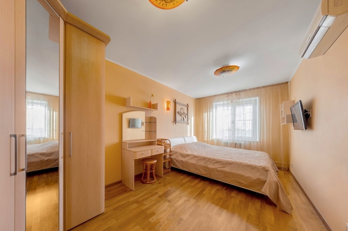 Imagen de la habitación del Hotel InnHome Apartments on Vorovskogo 36b. Foto 3