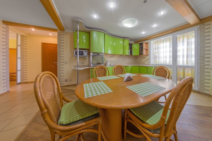 Imagen de la habitación del Hotel InnHome Apartments on Vorovskogo 36b. Foto 5
