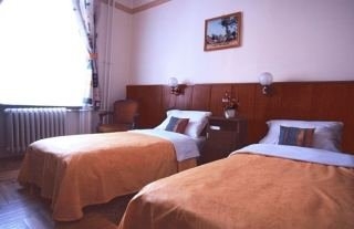 Imagen del bar/restaurante del Hotel Inn-Side Hotel D&eacute;libab. Foto 2