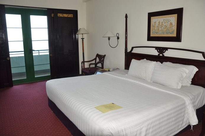 Imagen de la habitación del Hotel Inna Grand Bali Beach. Foto 2