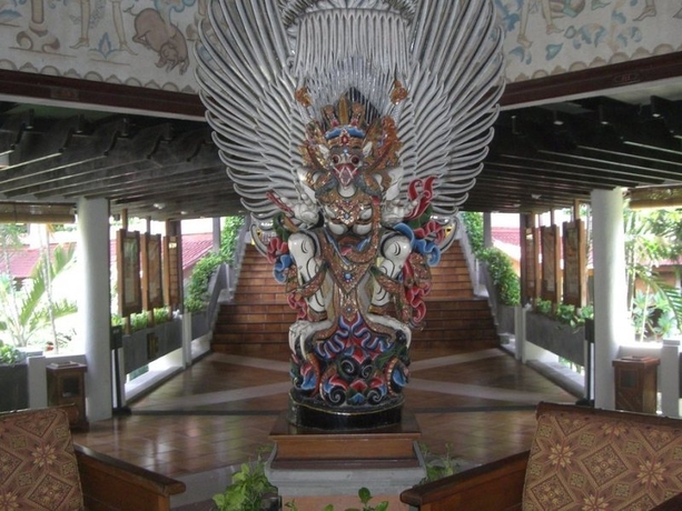 Imagen general del Hotel Inna Putri Bali. Foto 3