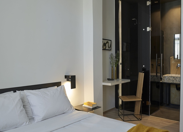 Imagen de la habitación del Hotel Innathens. Foto 2