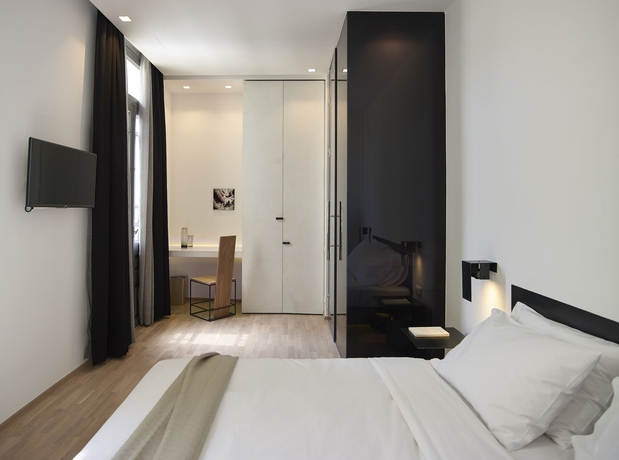 Imagen de la habitación del Hotel Innathens. Foto 4
