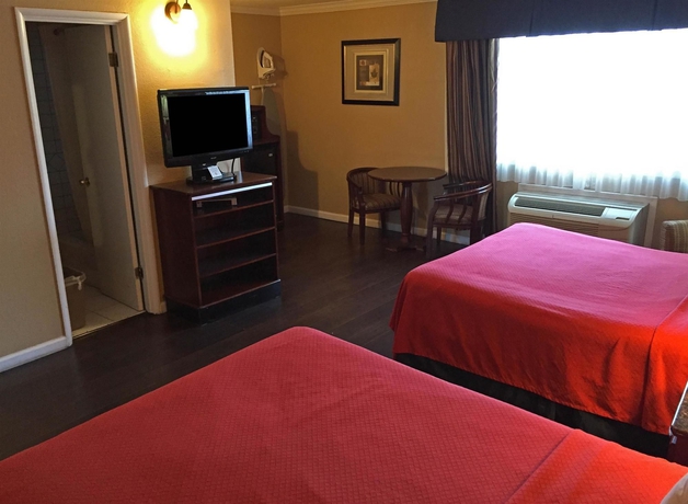Imagen de la habitación del Hotel Inn@bayshore. Foto 3
