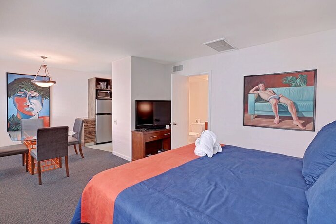 Imagen general del Hotel Inndulge -- A Modern Gay Men\'s Resort. Foto 12