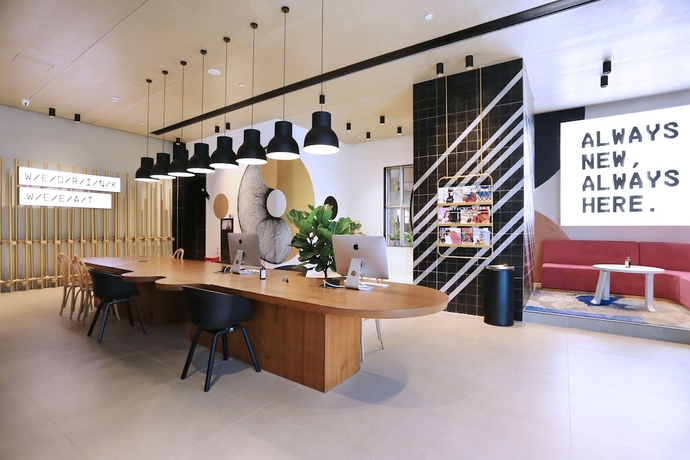 Imagen de los interiores del Hotel Innogo. Foto 13