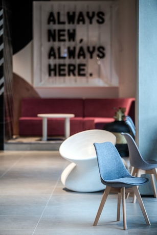 Imagen de los interiores del Hotel Innogo. Foto 14