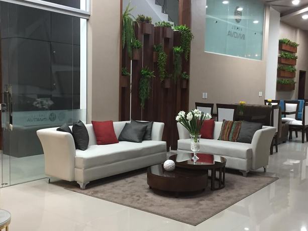 Imagen de la habitación del Hotel Innova. Foto 5