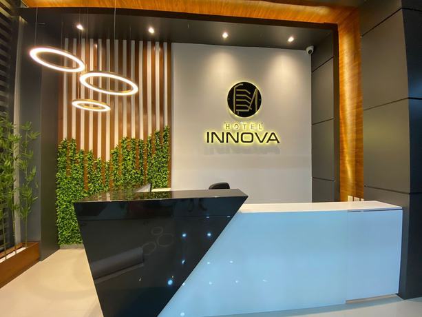 Imagen de los interiores del Hotel Innova. Foto 7