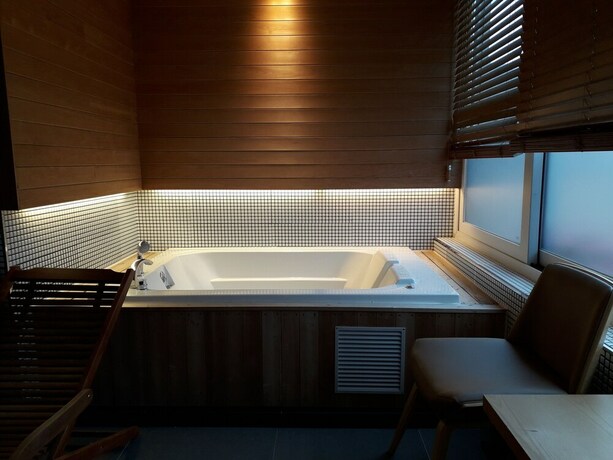 Imagen de la habitación del Hotel Innovalley. Foto 13