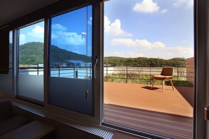 Imagen de la habitación del Hotel Innovalley. Foto 19