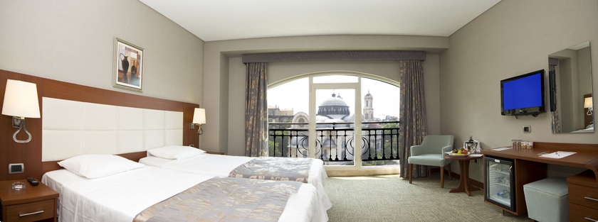 Imagen de la habitación del Hotel Innpera. Foto 11