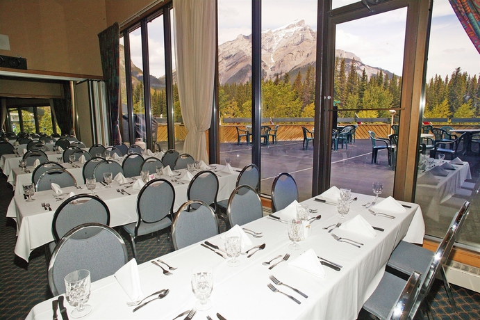 Imagen de los interiores del Hotel Inns Of Banff. Foto 12