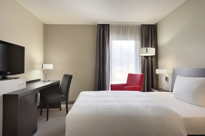 Imagen de la habitación del Hotel Innsbruck Tivoli. Foto 4