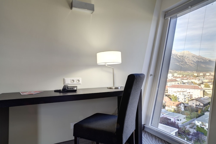 Imagen de la habitación del Hotel Innsbruck Tivoli. Foto 11