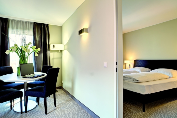 Imagen de la habitación del Hotel Innsbruck Tivoli. Foto 12