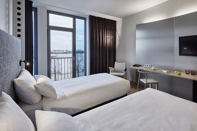 Imagen de la habitación del Hotel Innside By Melia Bremen. Foto 8