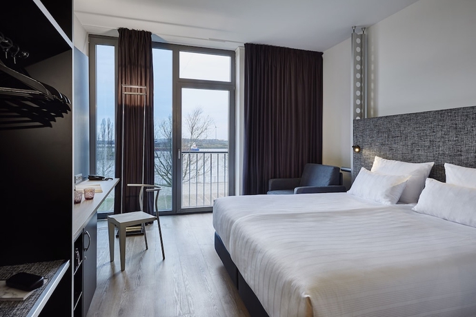 Imagen de la habitación del Hotel Innside By Melia Bremen. Foto 9