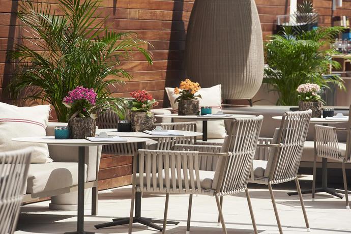 Imagen de los exteriores del Hotel Innside By Meliá Alcudia. Foto 8