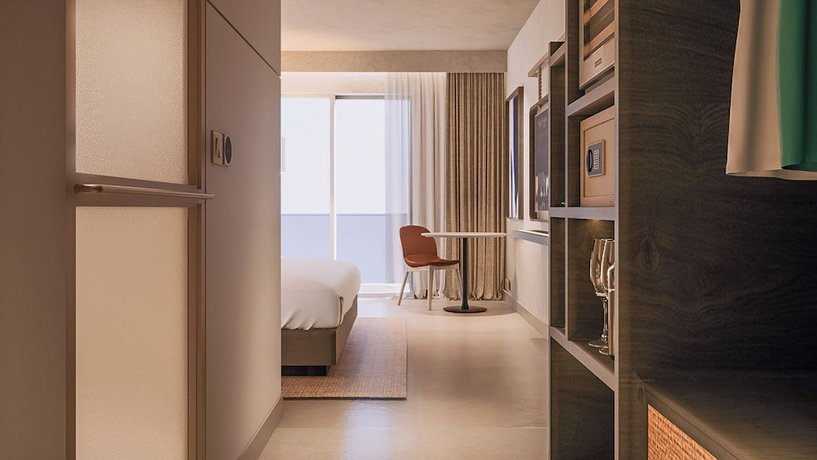 Imagen de la habitación del Hotel Innside By Meli&aacute; Bugibba. Foto 12