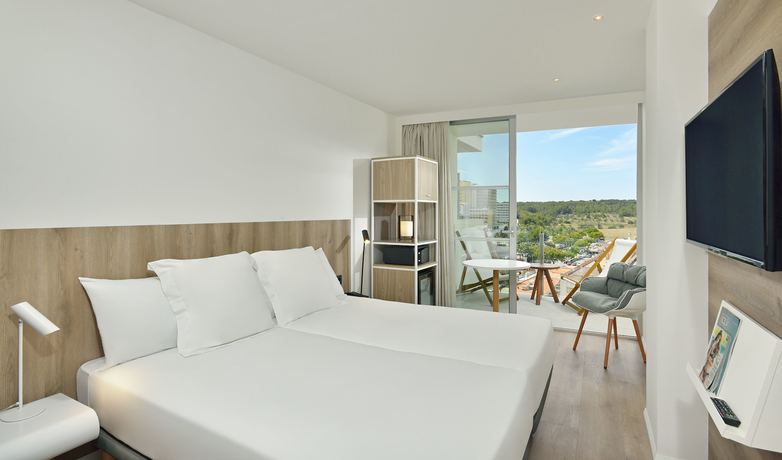 Imagen de la habitación del Hotel Innside By Meliá Calviá Beach. Foto 16