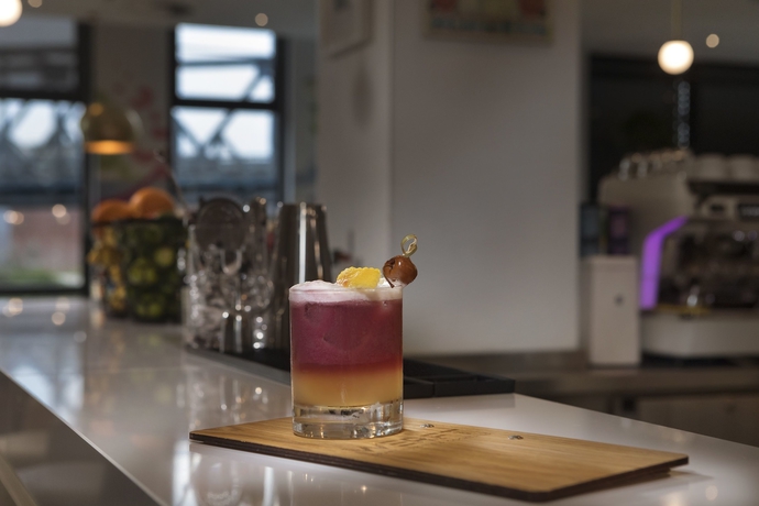 Imagen del bar/restaurante del Hotel Innside By Meliá Hamburg Hafen. Foto 5