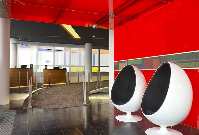 Imagen de los interiores del Hotel Innside Düsseldorf Hafen. Foto 17