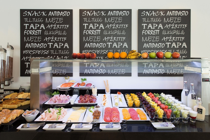 Imagen del bar/restaurante del Hotel Innside San Sebasti&aacute;n Orly. Foto 2