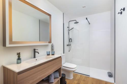 Imagen de la habitación del Hotel Innside Valencia Oceanic. Foto 10