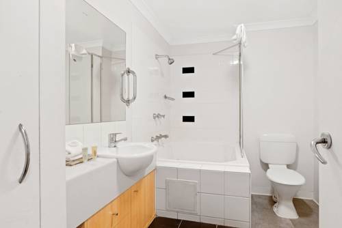 Imagen de la habitación del Hotel Innstay. Foto 1