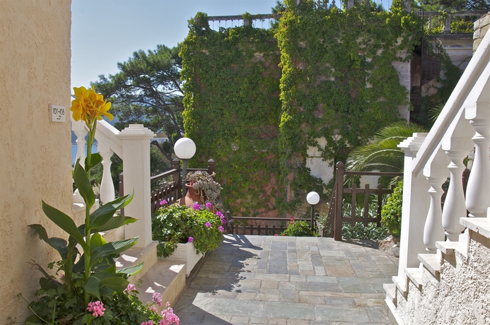 Imagen general del Hotel Ino Village. Foto 3