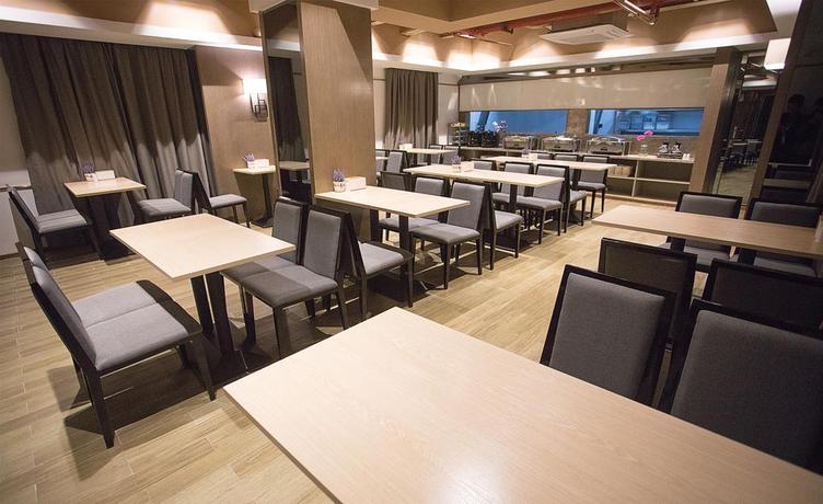 Imagen de los interiores del Hotel Insail Hotels East Railway Station Shenzhen. Foto 10