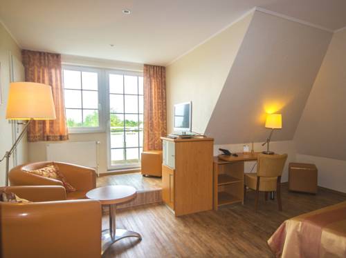 Imagen de la habitación del Hotel Insel B&uuml;sum. Foto 4