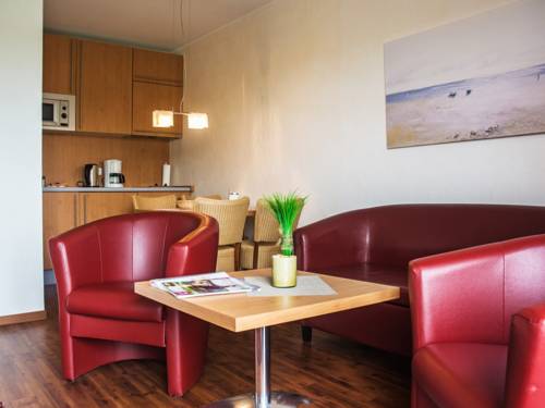 Imagen de la habitación del Hotel Insel B&uuml;sum. Foto 10