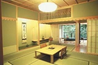 Imagen de la habitación del Hotel Insen Jikagensen Kakenagashi No Hito Kannon Onsen. Foto 5