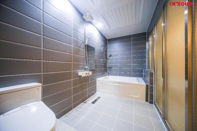 Imagen de la habitación del Hotel Insomnia. Foto 4