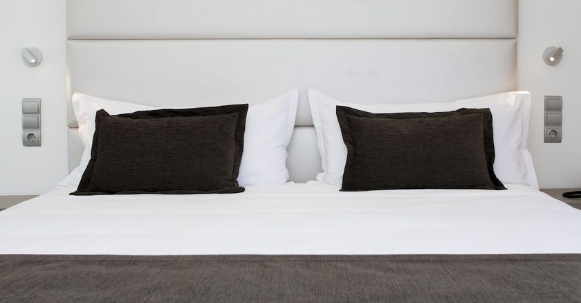 Imagen de la habitación del Hotel Insotel Club Cala Mandia. Foto 28