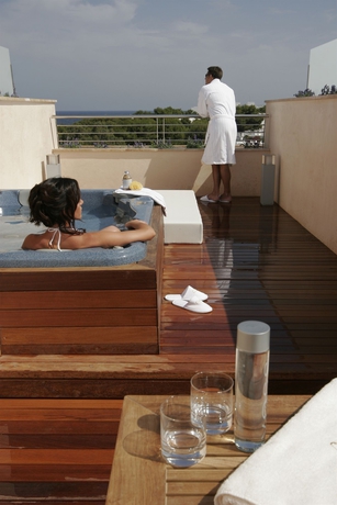 Imagen de la habitación del Hotel Insotel Fenicia Prestige Suites and Spa. Foto 10