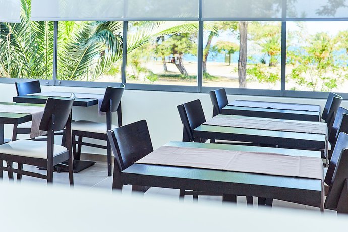 Imagen del bar/restaurante del Hotel Inspira Boutique -Adults Only. Foto 6