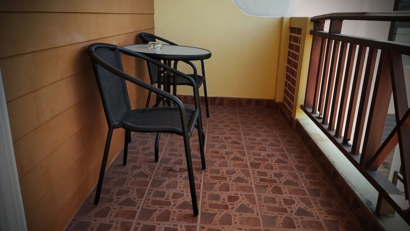 Imagen de la habitación del Hotel Inspira Patong. Foto 9