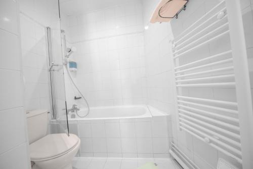 Imagen de la habitación del Hotel Inspire by Paris Hostel. Foto 6
