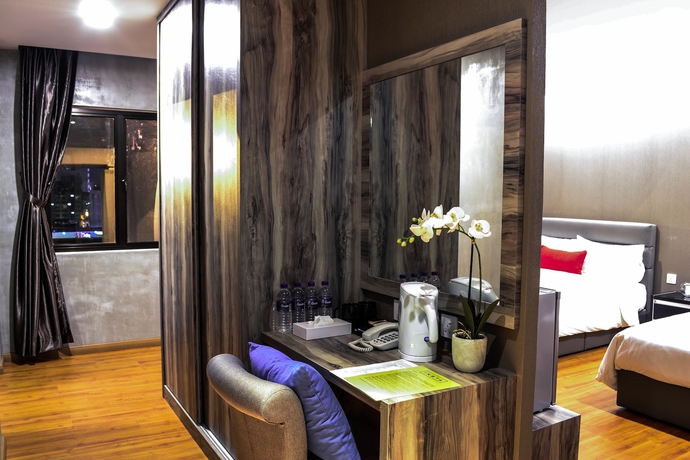 Imagen de la habitación del Hotel Insta. Foto 12