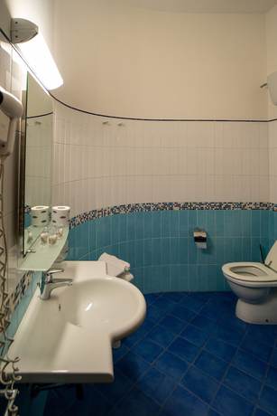 Imagen de la habitación del Hotel Insteia. Foto 10
