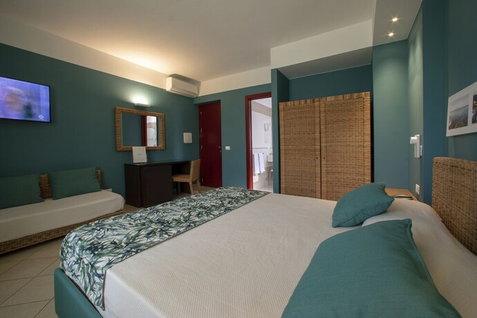 Imagen de la habitación del Hotel Insula, Favignana. Foto 20