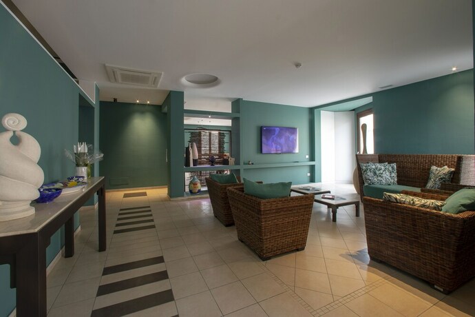 Imagen de los interiores del Hotel Insula, Favignana. Foto 32